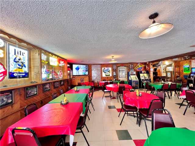 Stone Lake Commercial Real Estate