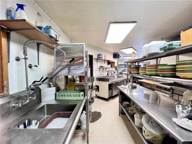 Stone Lake Commercial Real Estate