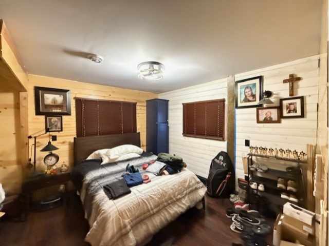 Stone Lake Commercial Real Estate