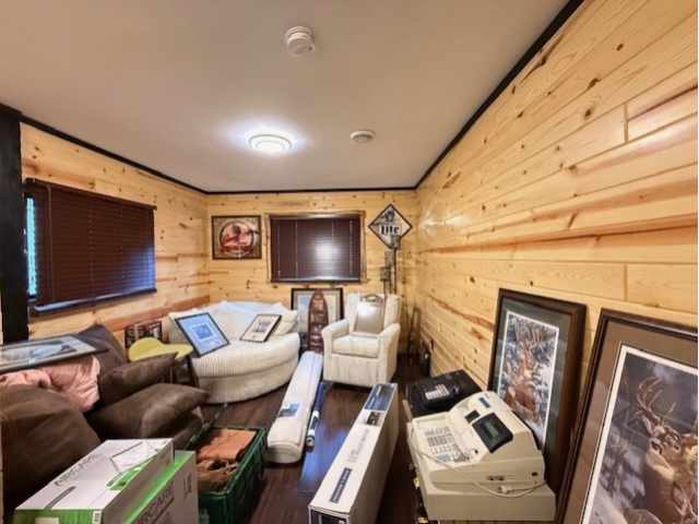 Stone Lake Commercial Real Estate