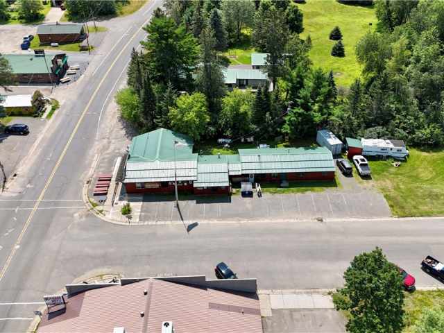 Stone Lake Commercial Real Estate