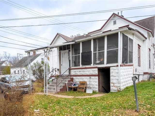 Eau Claire Multifamily Real Estate