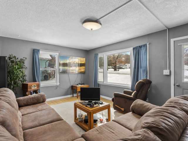 Dresser Residential Real Estate