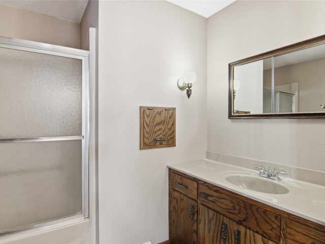 Spooner Residential Real Estate