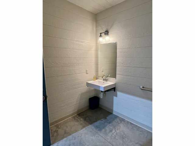 Chippewa Falls Commercial Real Estate
