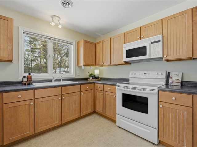 Holcombe Residential Real Estate
