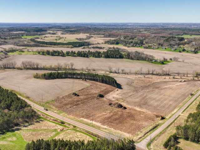 Eau Claire Land Real Estate