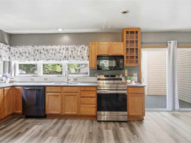 Cadott Residential Real Estate