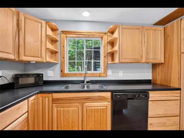 Minong Residential Real Estate