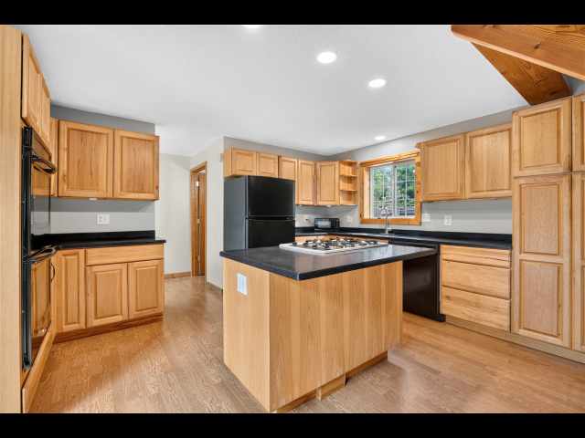 Minong Residential Real Estate