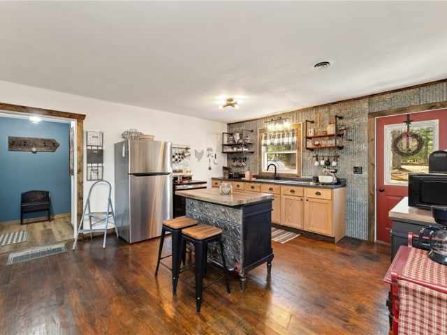 Merrillan Residential Real Estate