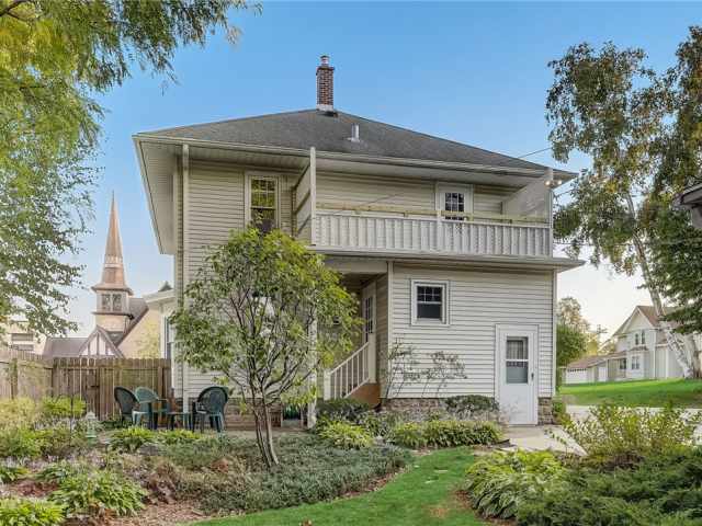 Waterloo Multifamily Real Estate