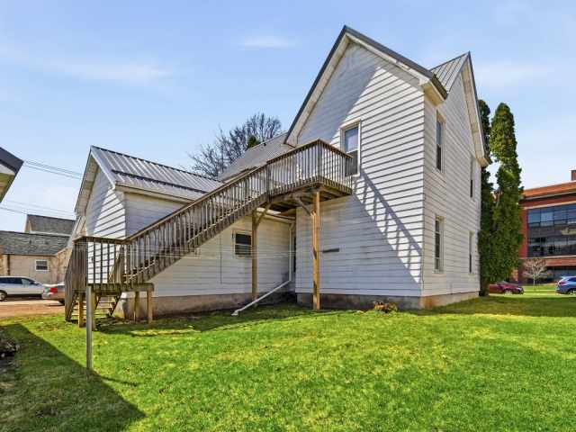Eau Claire Multifamily Real Estate