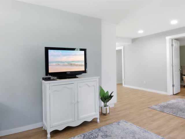 Holcombe Residential Real Estate