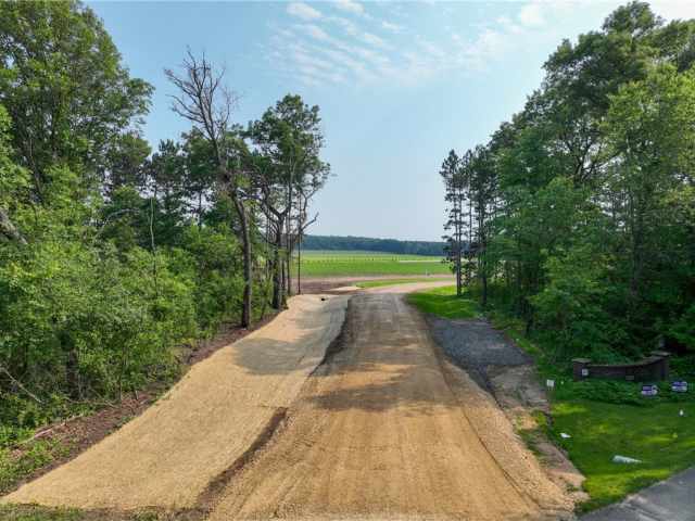 Eleva Land Real Estate