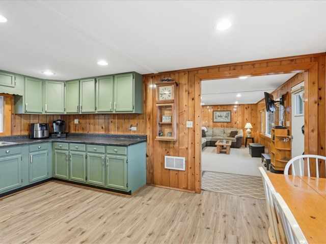 Luck Residential Real Estate