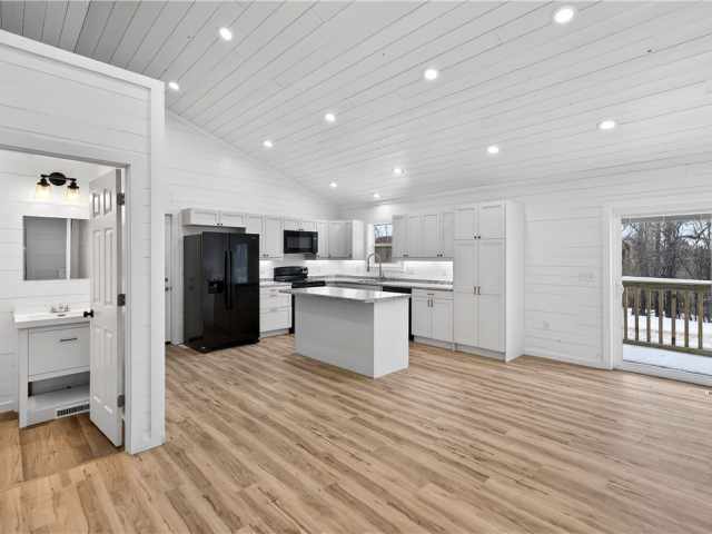 Shell Lake Residential Real Estate