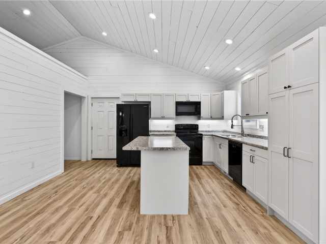 Shell Lake Residential Real Estate