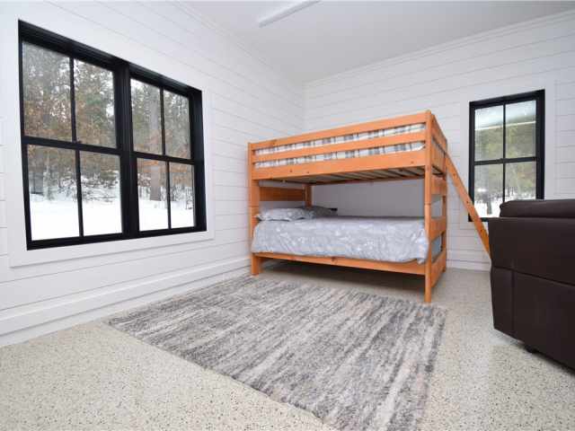 Minong Residential Real Estate