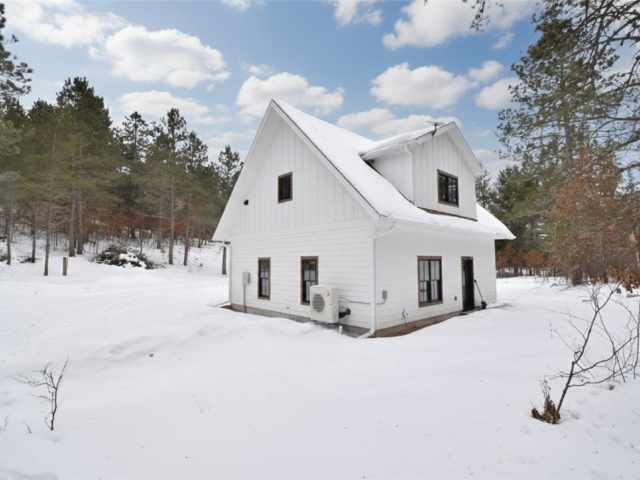 Minong Residential Real Estate