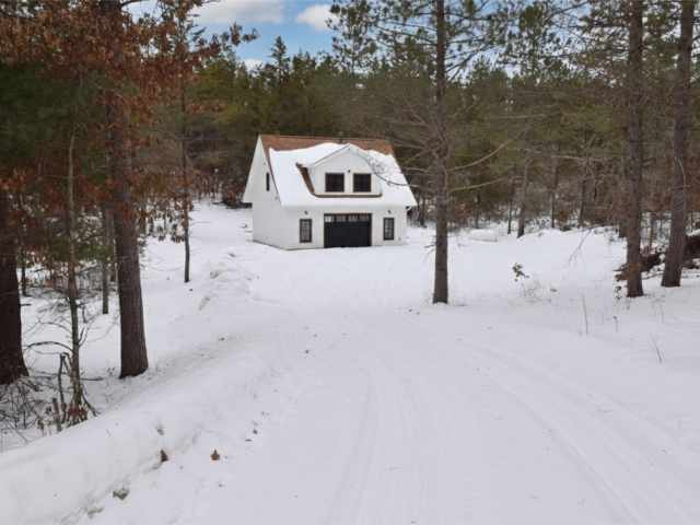 Minong Residential Real Estate