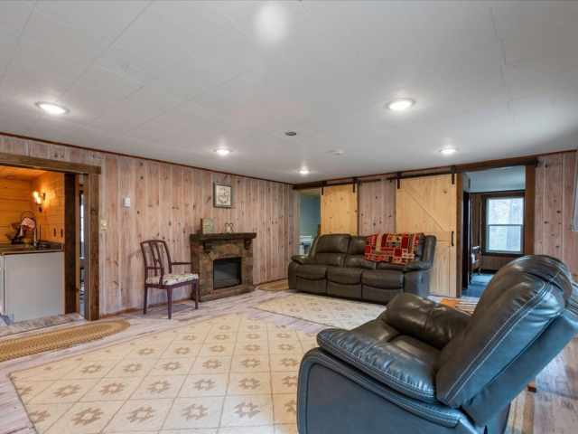 Minong Residential Real Estate