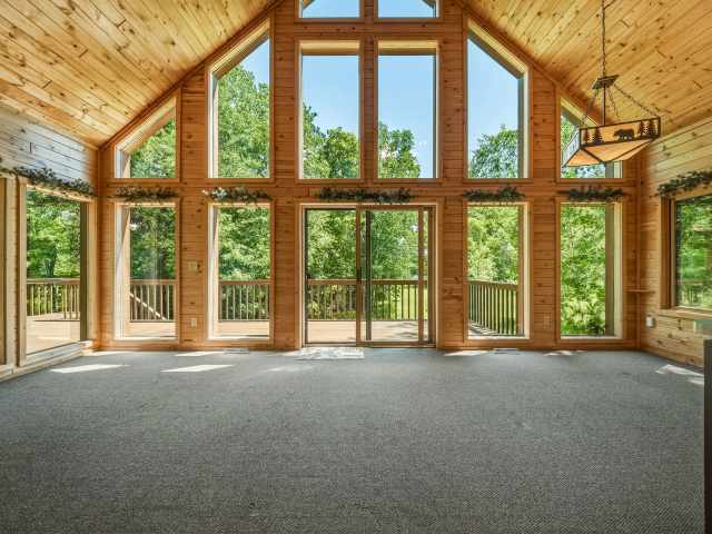 Spooner Residential Real Estate