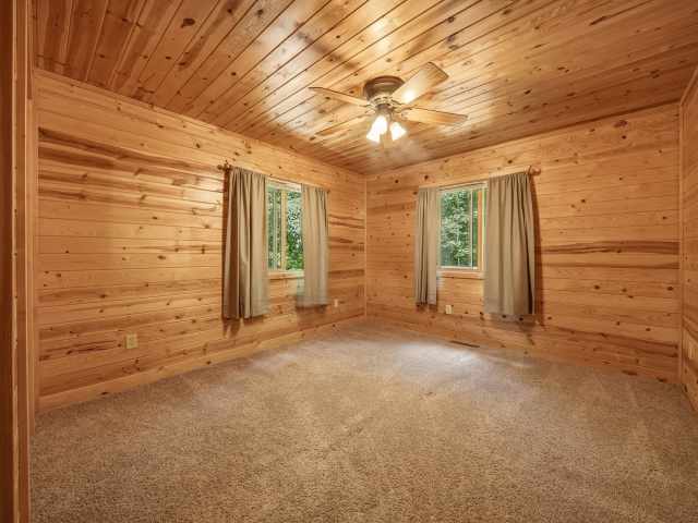 Spooner Residential Real Estate