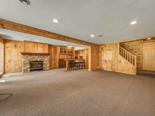 Spooner Residential Real Estate