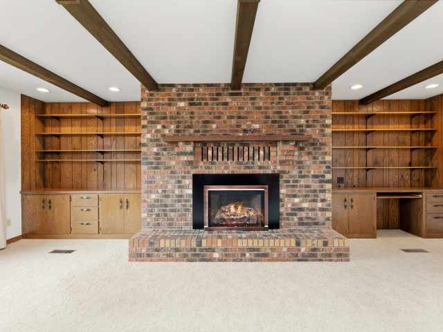 Hixton Residential Real Estate