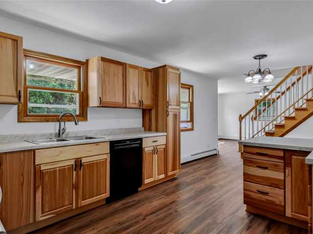 Tony Residential Real Estate