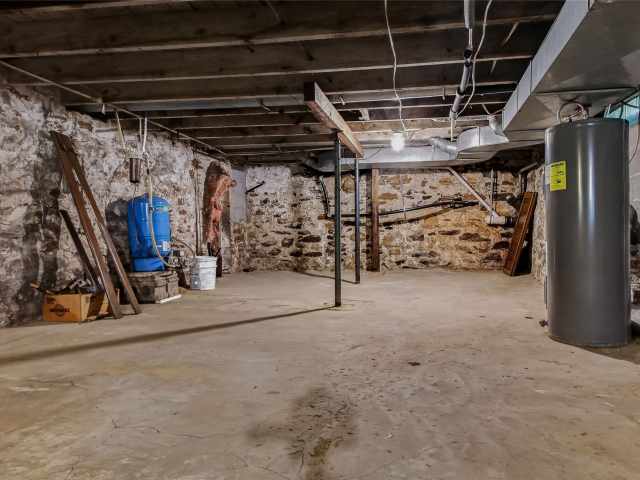 Hixton Residential Real Estate