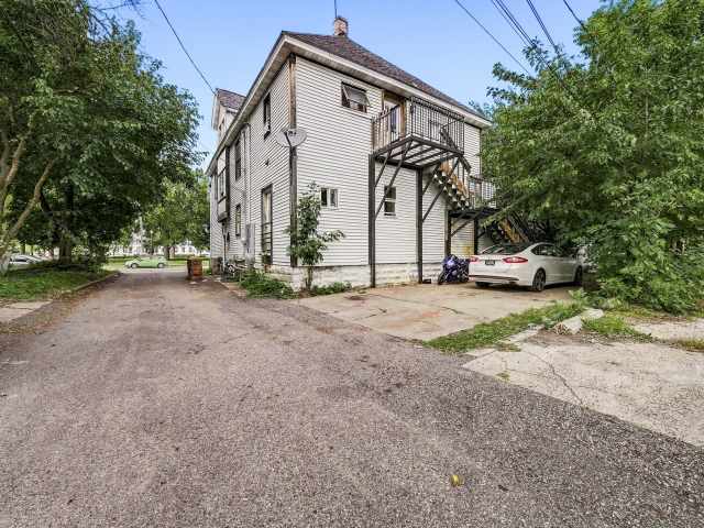 Eau Claire Multifamily Real Estate