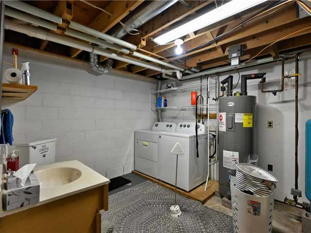 Stone Lake Residential Real Estate