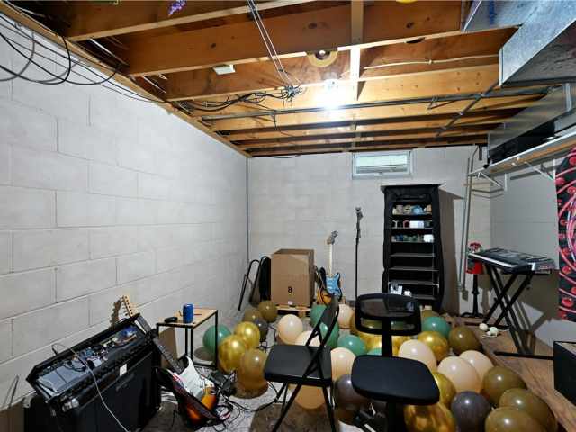 Stone Lake Residential Real Estate