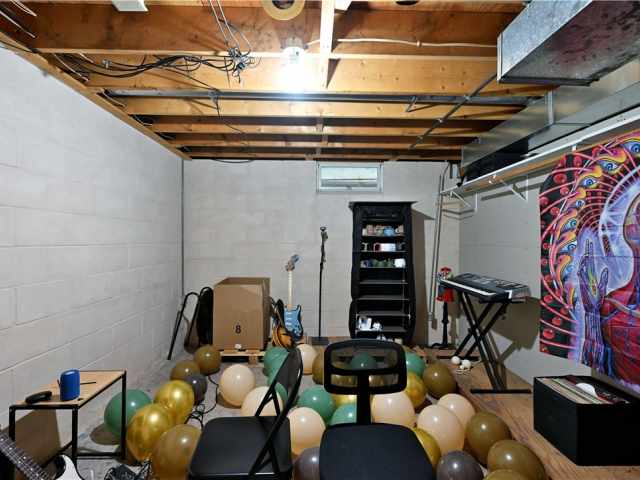 Stone Lake Residential Real Estate