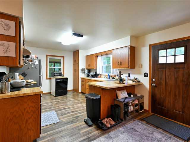 Stone Lake Residential Real Estate