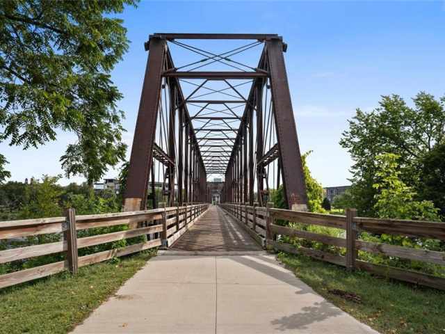 Eau Claire Multifamily Real Estate