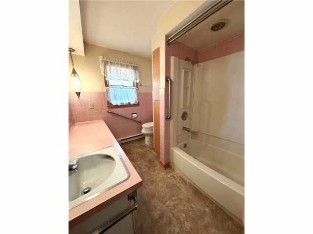 Hixton Residential Real Estate