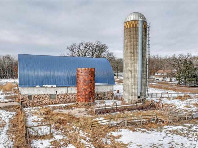 Cadott Farm Real Estate