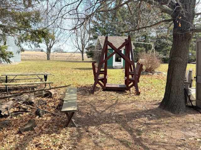 Almena Residential Real Estate