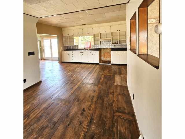 Almena Residential Real Estate