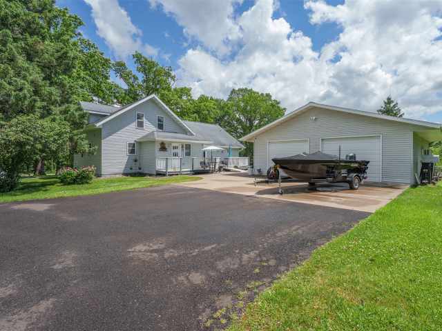 Bloomer Residential Real Estate