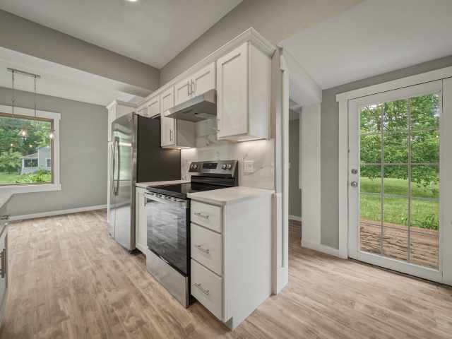 Hixton Residential Real Estate