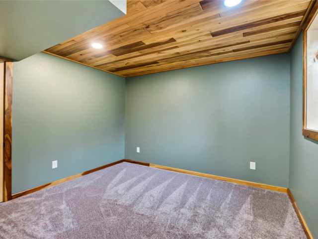 Spooner Residential Real Estate