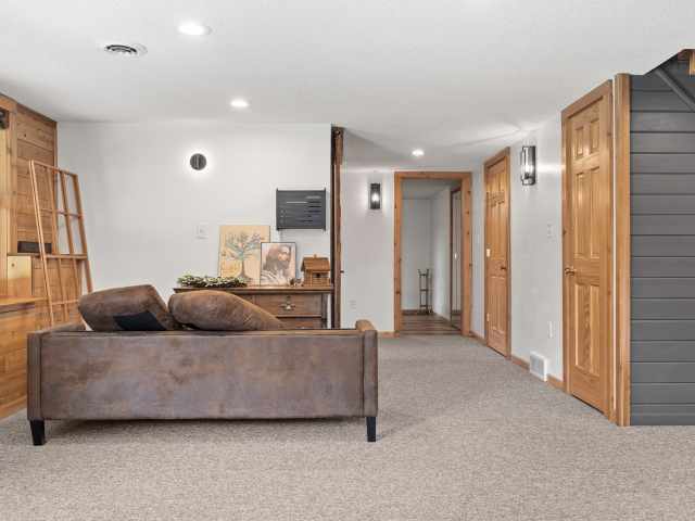 Holmen Residential Real Estate