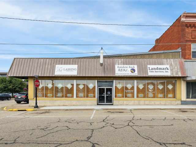 Black River Falls Commercial Real Estate