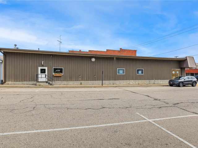 Black River Falls Commercial Real Estate