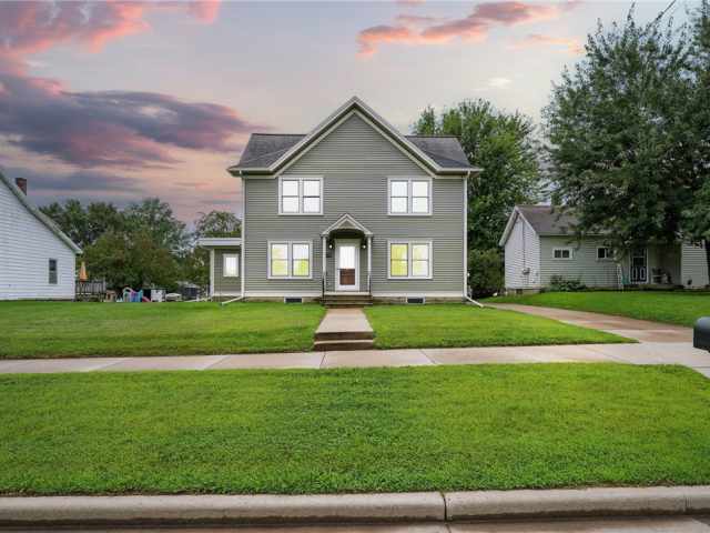 Mondovi Multifamily Real Estate