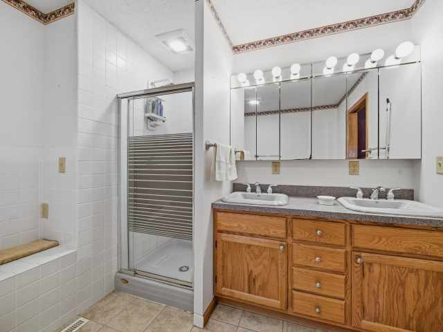 Sarona Residential Real Estate